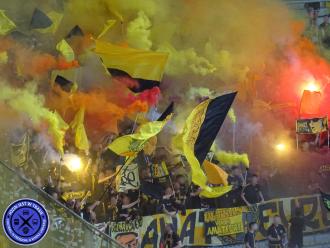 Rauchaktion der BVB-Fans in Dresden.
